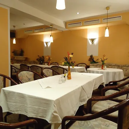 Hotel-restaurant Marcus 말친