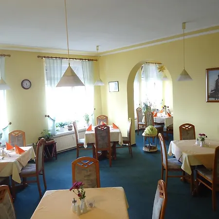 Hotel-restaurant Marcus 호텔 2*