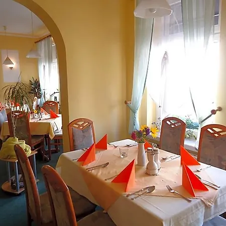 Szálloda Hotel-restaurant Marcus 2*